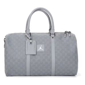 バッグ JORDAN MONOGRAM DUFFLE BAG DK SMOKE GREY Jordan Monogram Duffle Bag (20L) Dark Smoke Grey Black