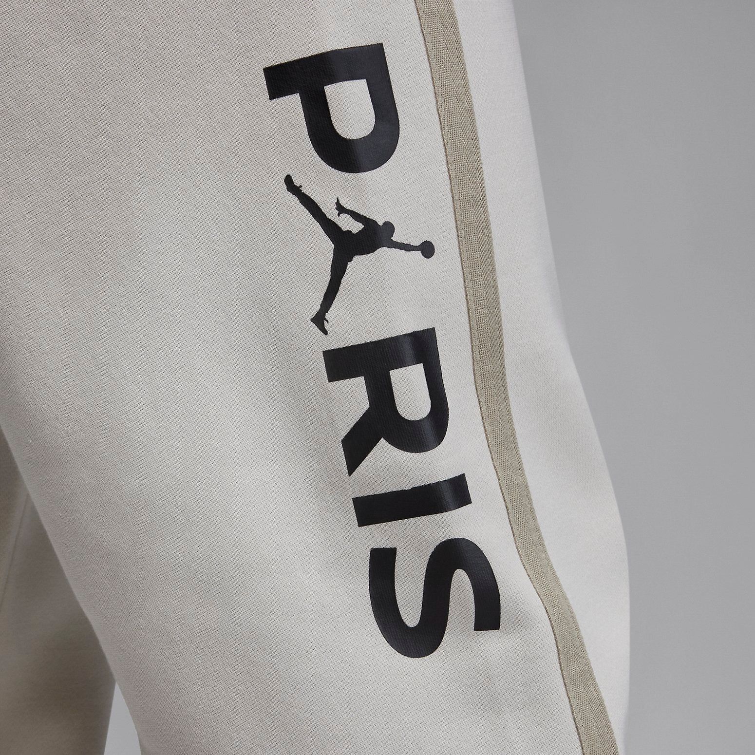 (PS) Air Jordan Max Aura 4 'Ice Blue' DQ8403-140 sold by KicksCrew product image thumbnail 4