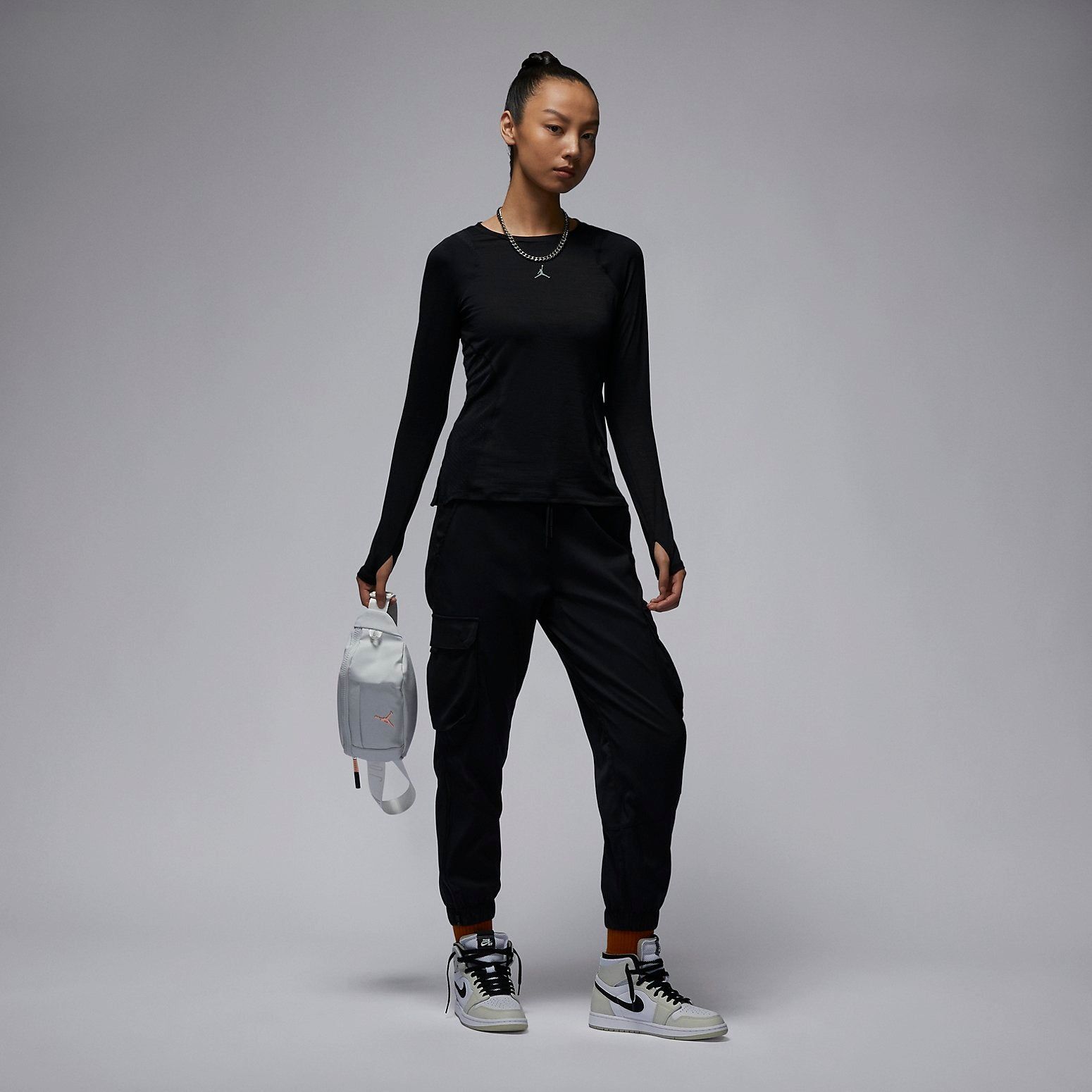 (WMNS) Air Jordan Long Sleeve Base Layer 'Black' FD7383-010 sold by KicksCrew product image thumbnail 5