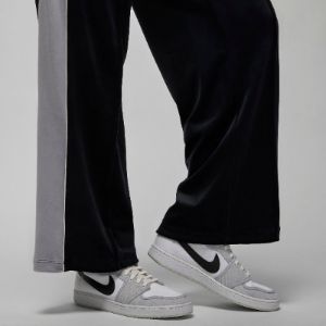 (WMNS) Air Jordan Flight Velour Pant 'Black' DV1404-010 sold by KicksCrew