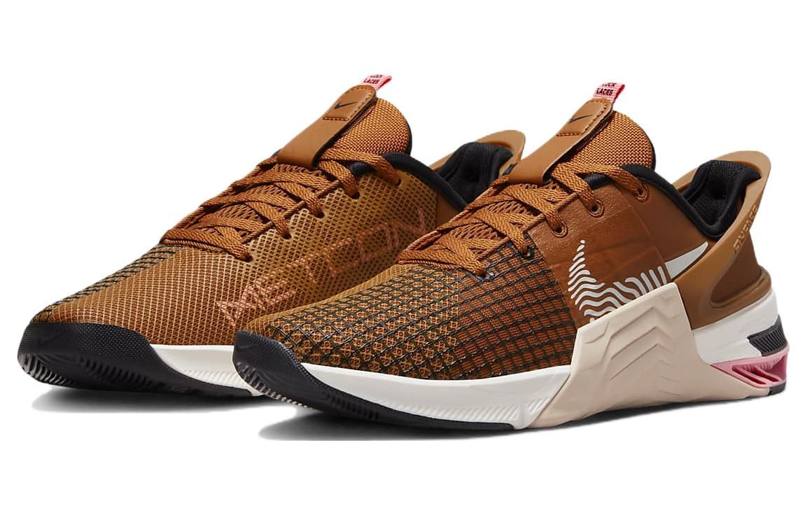 (WMNS) Nike Metcon 8 FlyEase 'Dark Russet' DO9381-200 sold by KicksCrew product image thumbnail 4