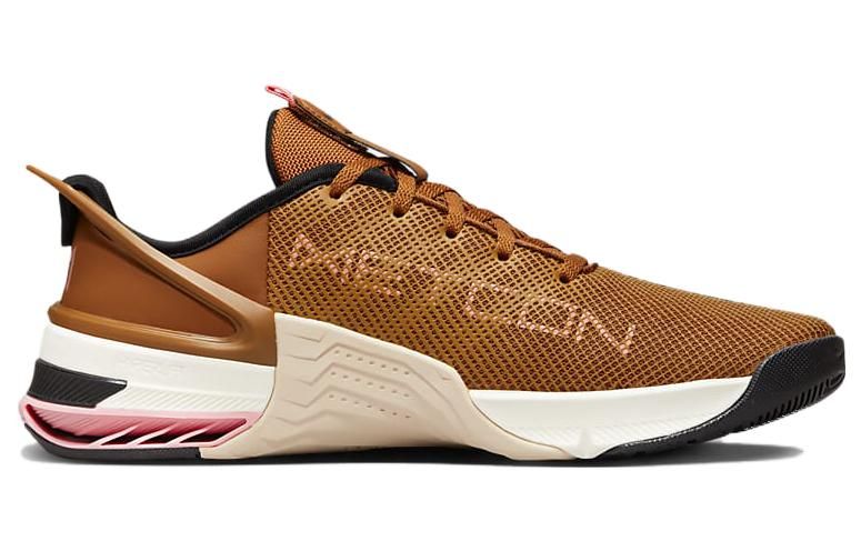 (WMNS) Nike Metcon 8 FlyEase 'Dark Russet' DO9381-200 sold by KicksCrew product image thumbnail 3
