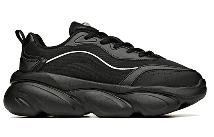 (WMNS) ANTA Claw 'Black White' 922358894-6 sold by KicksCrew product image thumbnail 2