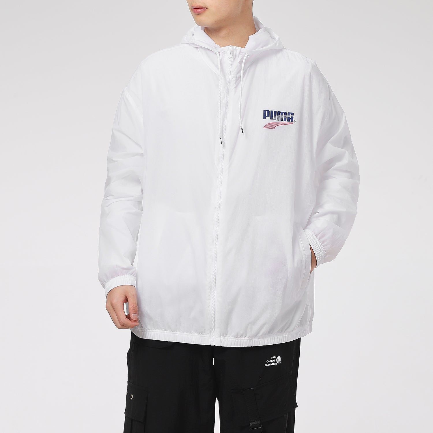 Puma Decor 8 Lightweight Woven Jacket 'White Blue Red' 531487-02 sold by KicksCrew product image thumbnail 4