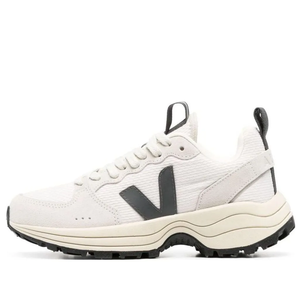 VEJA Venturi Hexamesh 'Gravel Grafite' VT2103355 sold by KicksCrew