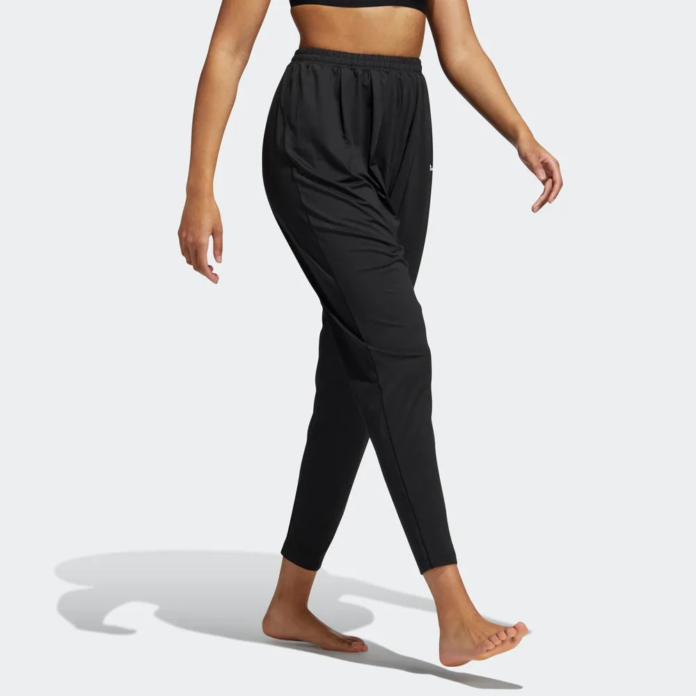 (WMNS) adidas Yoga Pants 'Black' GT3007 sold by KicksCrew product image thumbnail 4