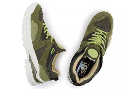 Vans AMZN Trailhead Shoes 'Green White' VN0A7TO2CLV sold by KicksCrew