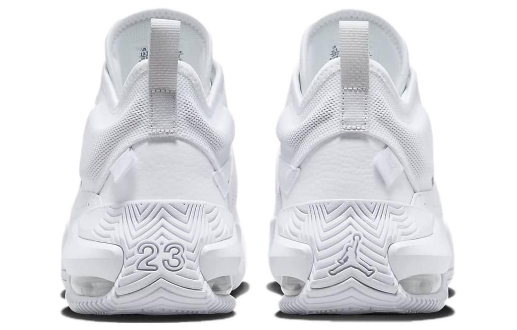 Jordan Stay Loyal 2 'White' DQ8401-102 sold by KicksCrew product image thumbnail 6