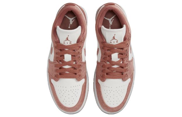 (PS) Nike Team Hustle D10 SE 'Barely Grape Speckled' DQ8376-500 sold by KicksCrew