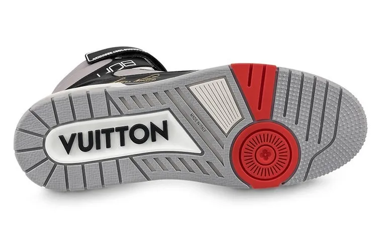 LOUIS VUITTON Trainer Boots 'Grey Black' 1A54I sold by KicksCrew product image thumbnail 4