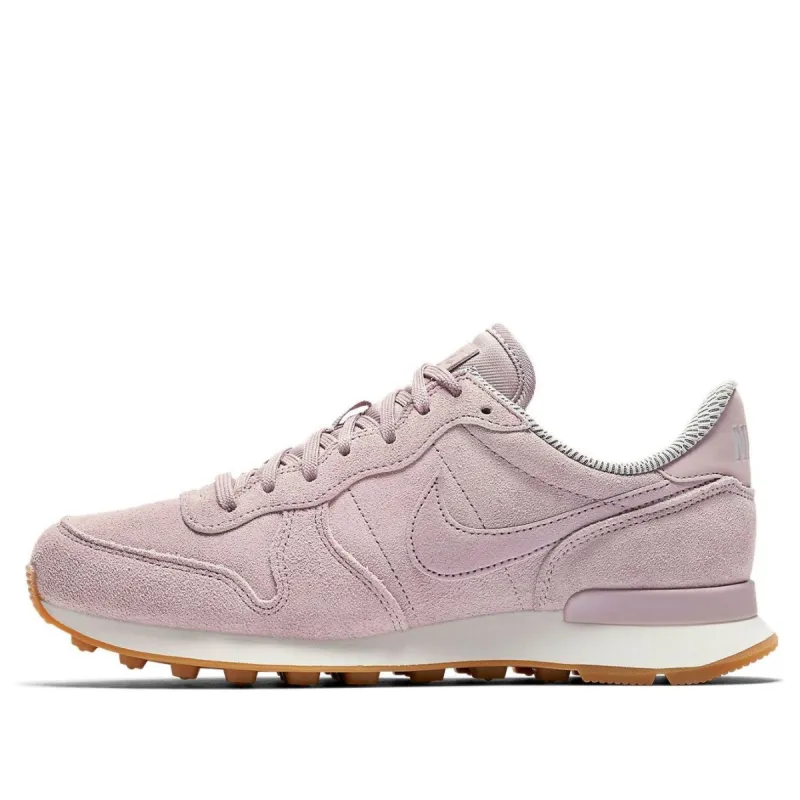 (WMNS) Nike Internationalist SE 'Particle Rose Grey' 872922-602 sold by KicksCrew