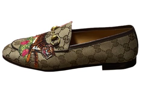(WMNS) GUCCI Embroidered Round Toe Loafer 'Beige' 687584-KY980-9763 sold by KicksCrew