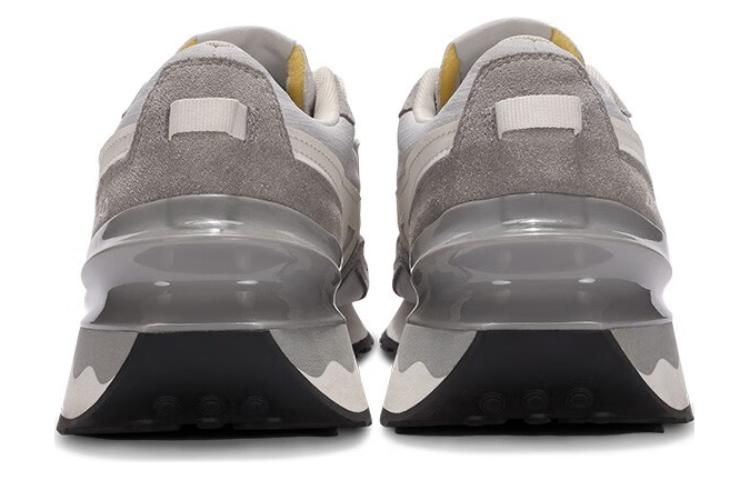 Mizuno LG 70s Elite 'Grey White' D1GH213010 sold by KicksCrew product image thumbnail 5