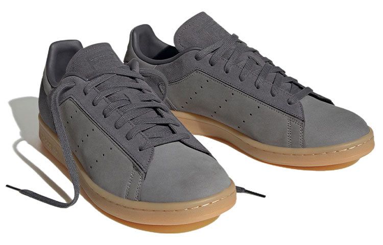 adidas Stan Smith 'Grey Gum' HQ6830 sold by KicksCrew product image thumbnail 4