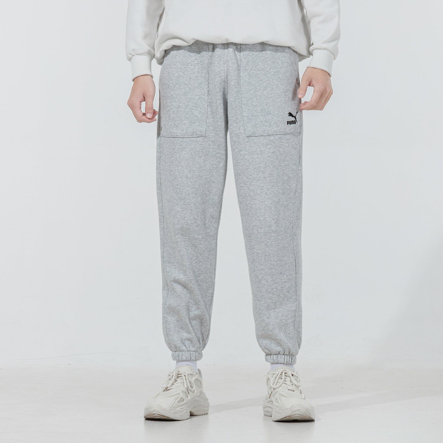 Puma Classic Sweatpants 'Grey' 536261-04 sold by KicksCrew product image thumbnail 3