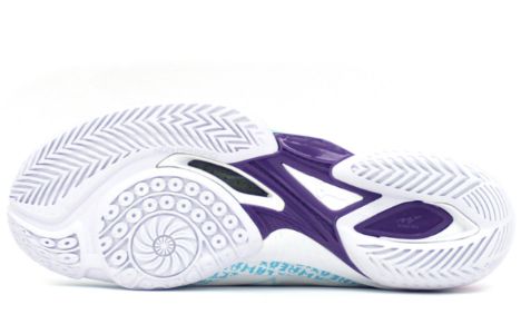 Mizuno Wave Claw Neo 2 'White Purple' 71GA227030 sold by KicksCrew