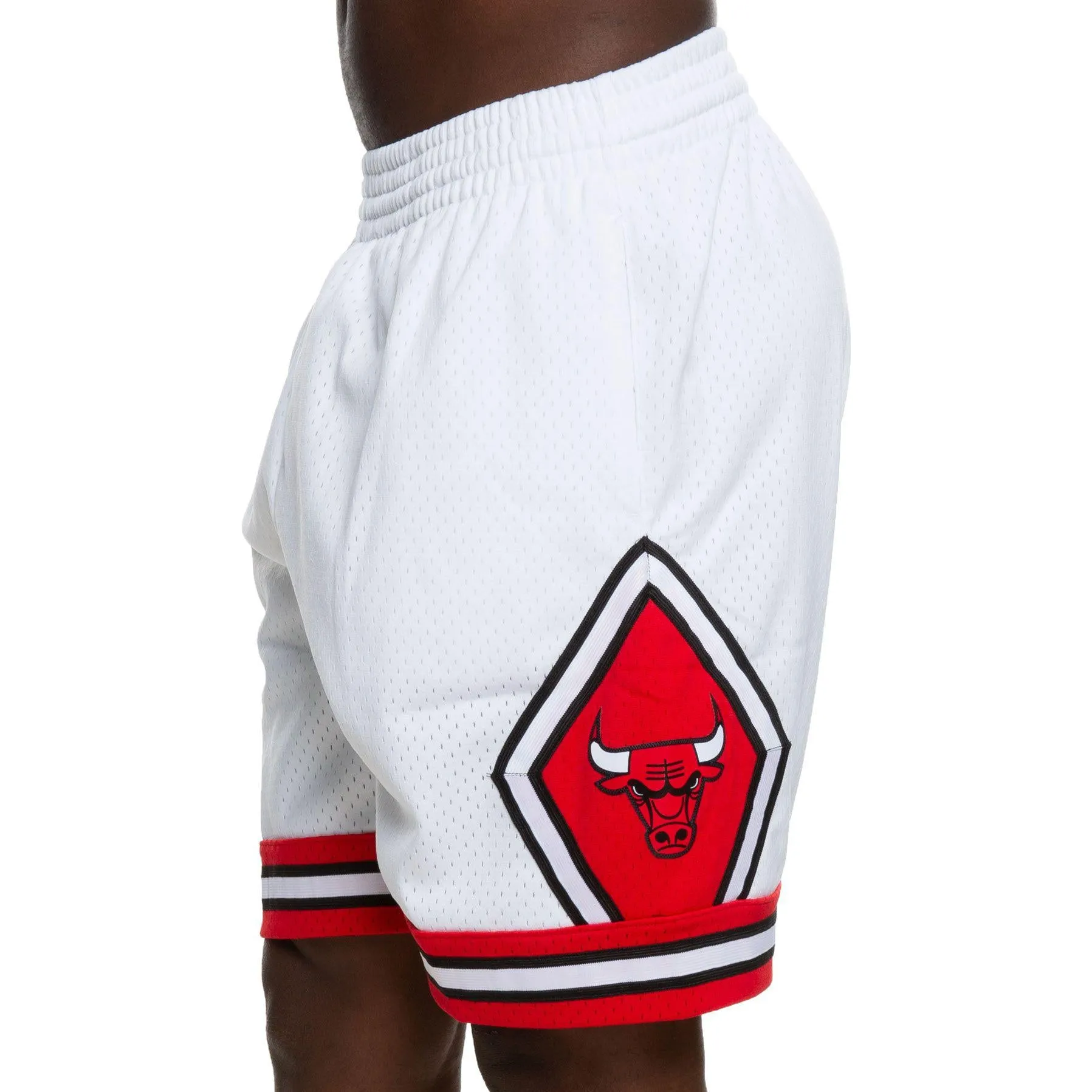 Mitchell & Ness NBA Swingman Shorts Chicago Bulls 1997-98 'White Red' SMSHCP18151-CBUWHIT97 sold by KicksCrew product image thumbnail 5