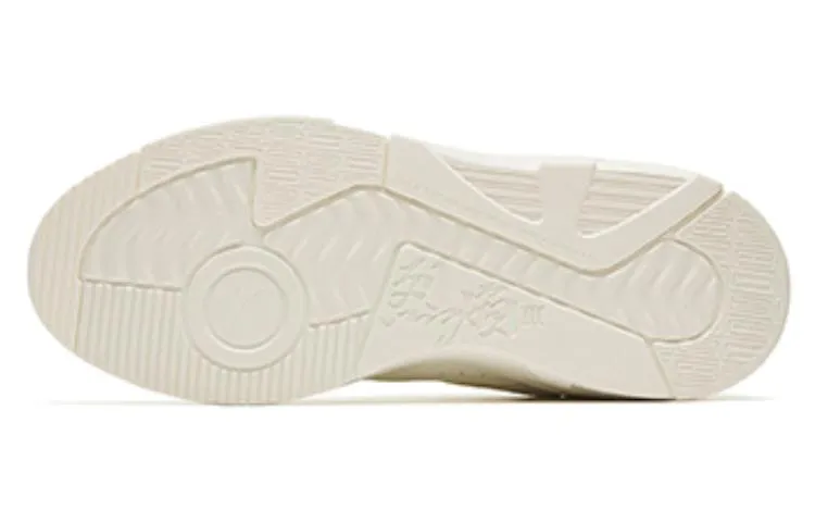 (WMNS) ANTA Flame 3 Low 'Pure White' 122248089-3 sold by KicksCrew product image thumbnail 5