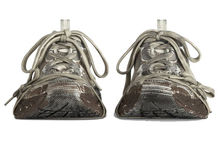 (Wmns) Balenciaga 3XL 'Brown' 734731W3XL79191 sold by KicksCrew product image thumbnail 4