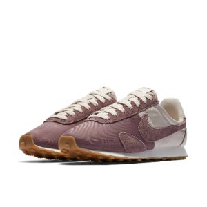 (WMNS) Nike Pre Montreal Racer Vintage 'Orewood Brown Grey Sail' 828436-103 sold by KicksCrew