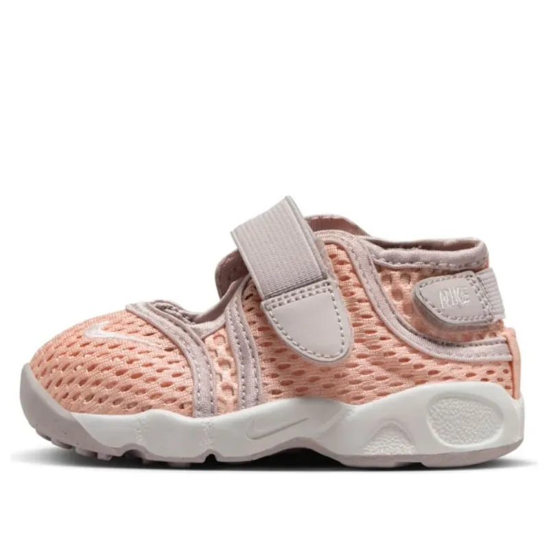 (TD) Nike Rift 2 'Arctic Orange White' FB5528-800 sold by KicksCrew
