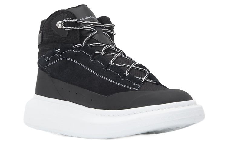 Alexander McQueen Larry High-Top Sneakers 'Black White' 682498WIBN71070 sold by KicksCrew product image thumbnail 2