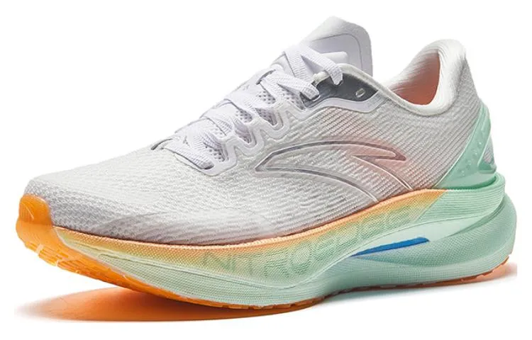 (WMNS) ANTA Running Series Sneakers 'White Green Yellow' 122335580S-8 sold by KicksCrew product image thumbnail 2