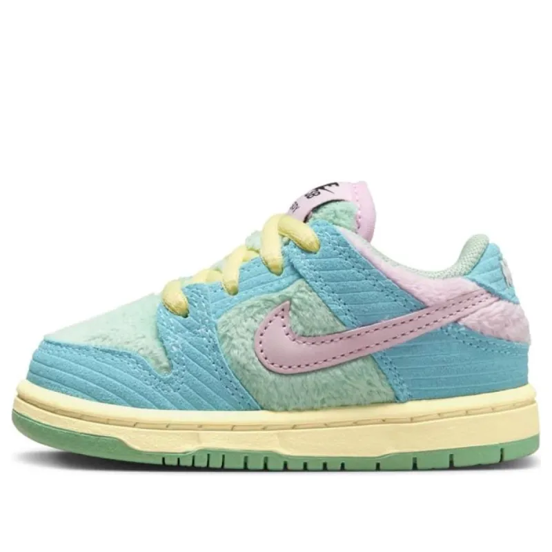 (TD) Nike x Verdy SB Dunk Low 'Visty' FZ7194-400 sold by KicksCrew