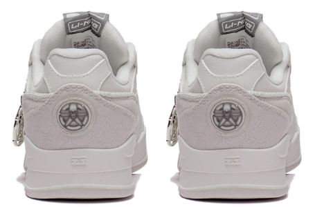 Li-Ning Moon White Dream Catching 'White Grey' AGCS251-5 sold by KicksCrew