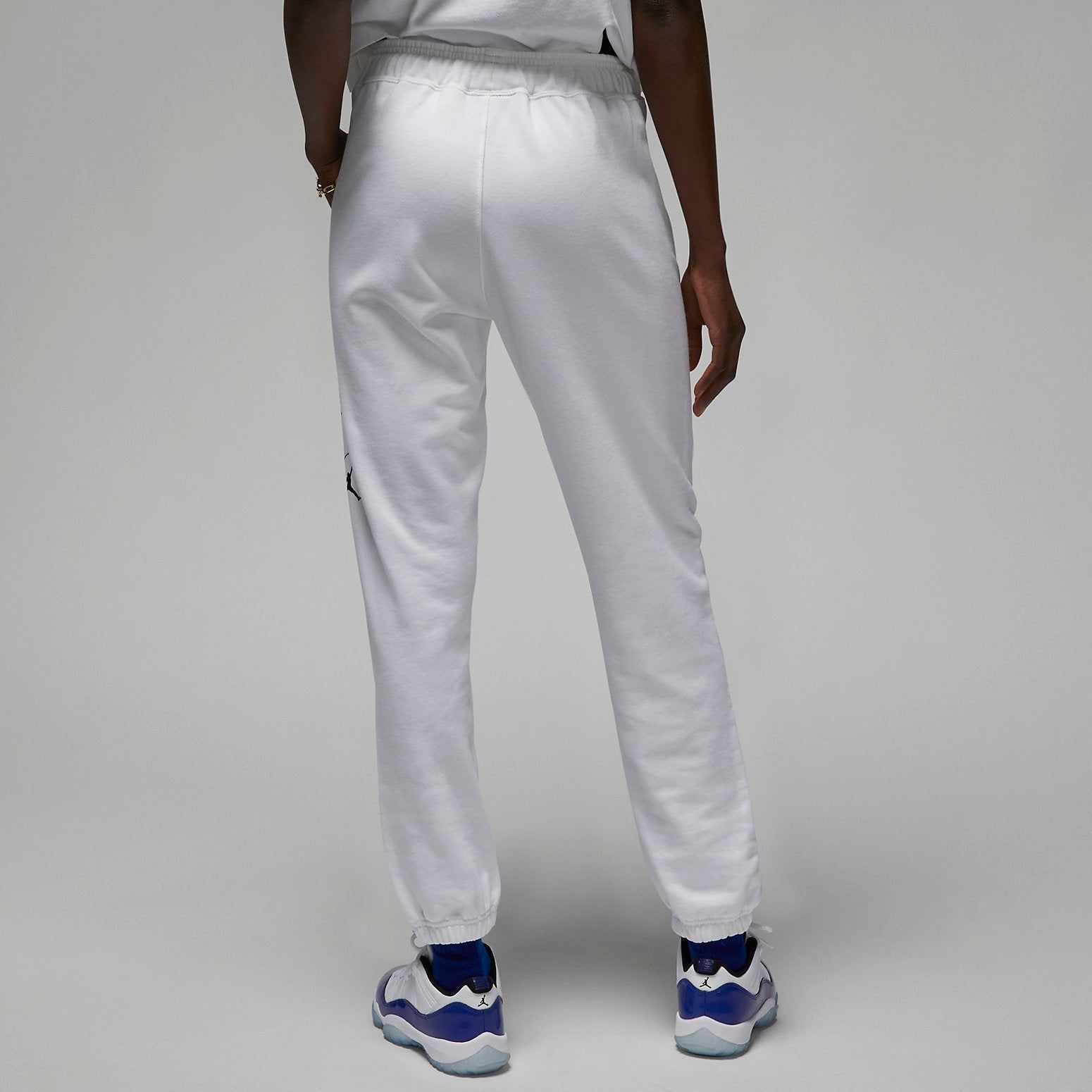 (WMNS) Air Jordan x PSG Fleece Pant 'White' DN3461-100 sold by KicksCrew product image thumbnail 4