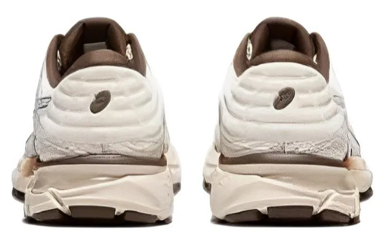 (WMNS) ASICS Gel-Pursue 7 Shoes 'White Brown' 1012B102-200 sold by KicksCrew product image thumbnail 3