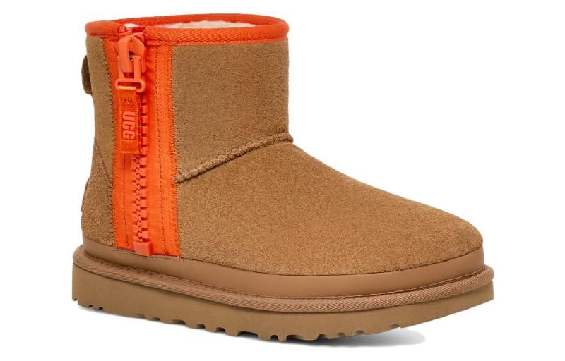(WMNS) UGG Classic Mini Zipper Tape Logo 'Chestnut' 1144034-CHE sold by KicksCrew product image thumbnail 4