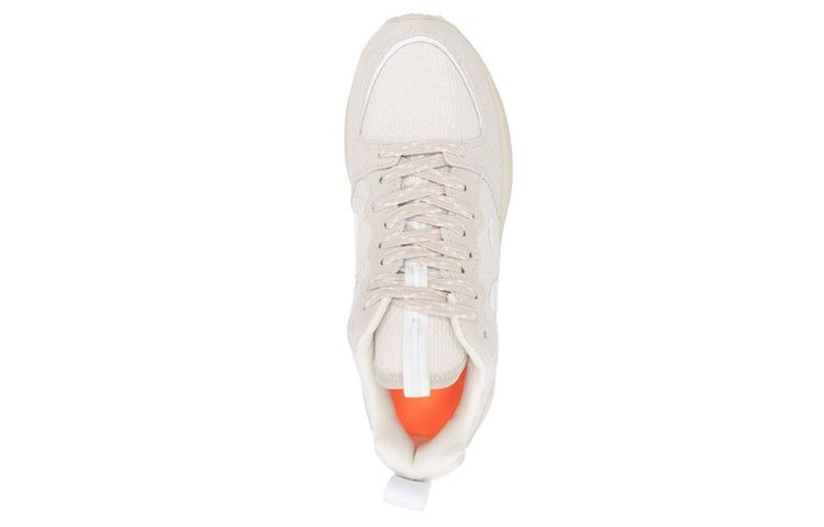 Veja Venturi Hexamesh Lace-Up Sneakers 'White' VT2103184A sold by KicksCrew product image thumbnail 4