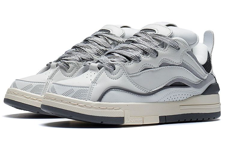 (WMNS) Li-Ning Superwave Golden 'Smoke White' AECS074-1 sold by KicksCrew product image thumbnail 3