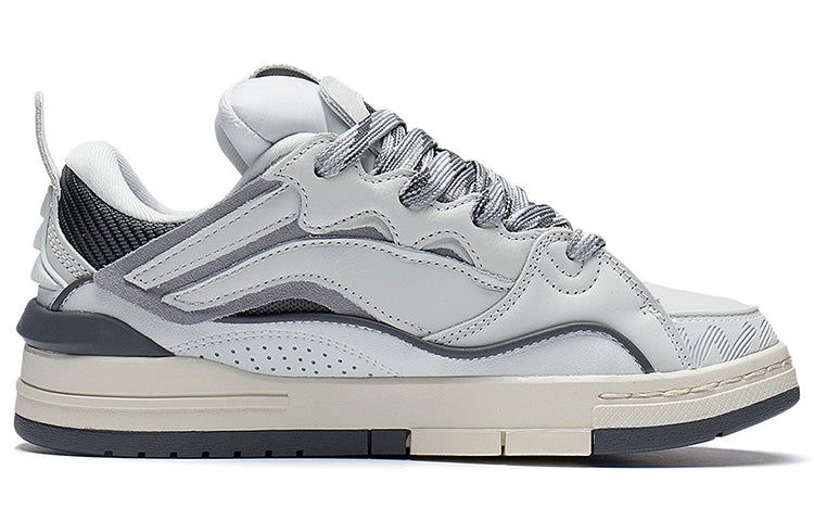 (WMNS) Li-Ning Superwave Golden 'Smoke White' AECS074-1 sold by KicksCrew product image thumbnail 2