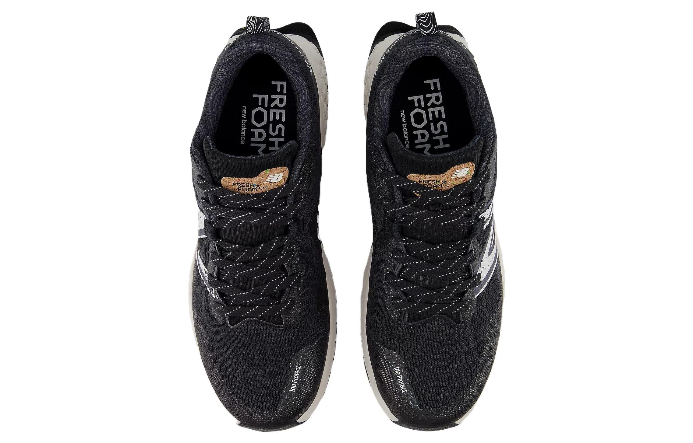 New Balance Fresh Foam X Hierro v7 'Black Reflection' MTHIER7V sold by KicksCrew product image thumbnail 4