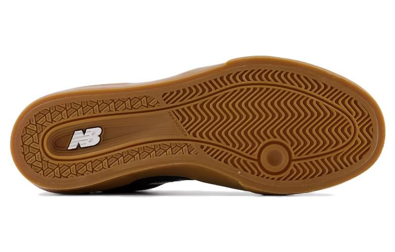 New Balance Numeric 272 Skate Shoes 'Black Gum' NM272SYN sold by KicksCrew product image thumbnail 4