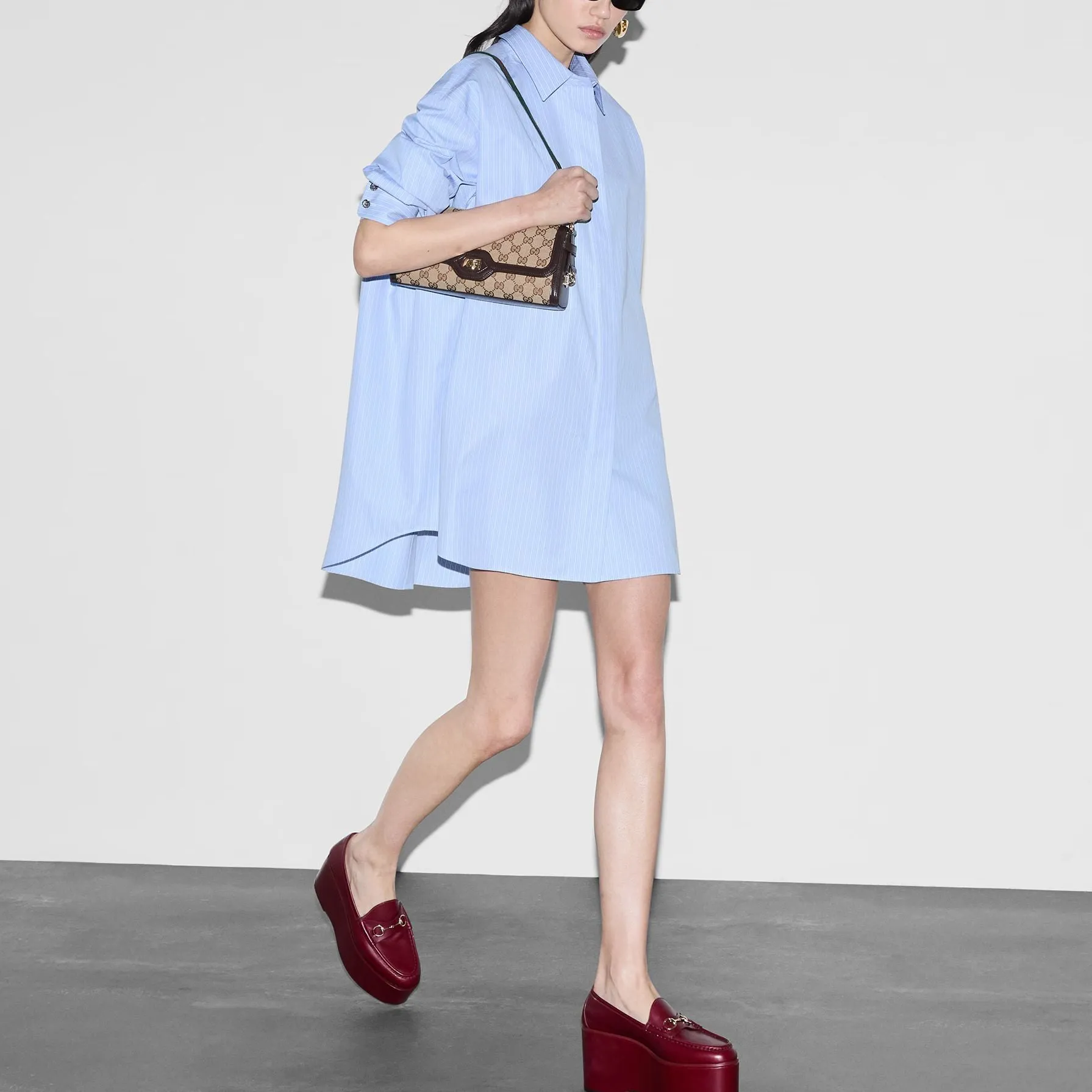 (WMNS) Gucci Striped Heavy Cotton Poplin Shirt 'Light Blue' 779330-ZAP4O-4337 sold by KicksCrew product image thumbnail 3