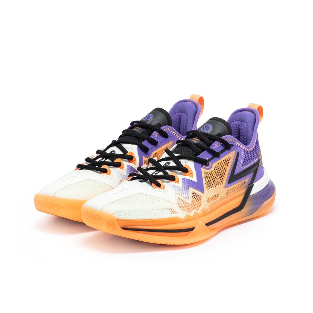 (WMNS) Alexander McQueen Sprint Runner Lace-Up Sneakers 'White Black' 691039WIC959061 sold by KicksCrew product image thumbnail 4