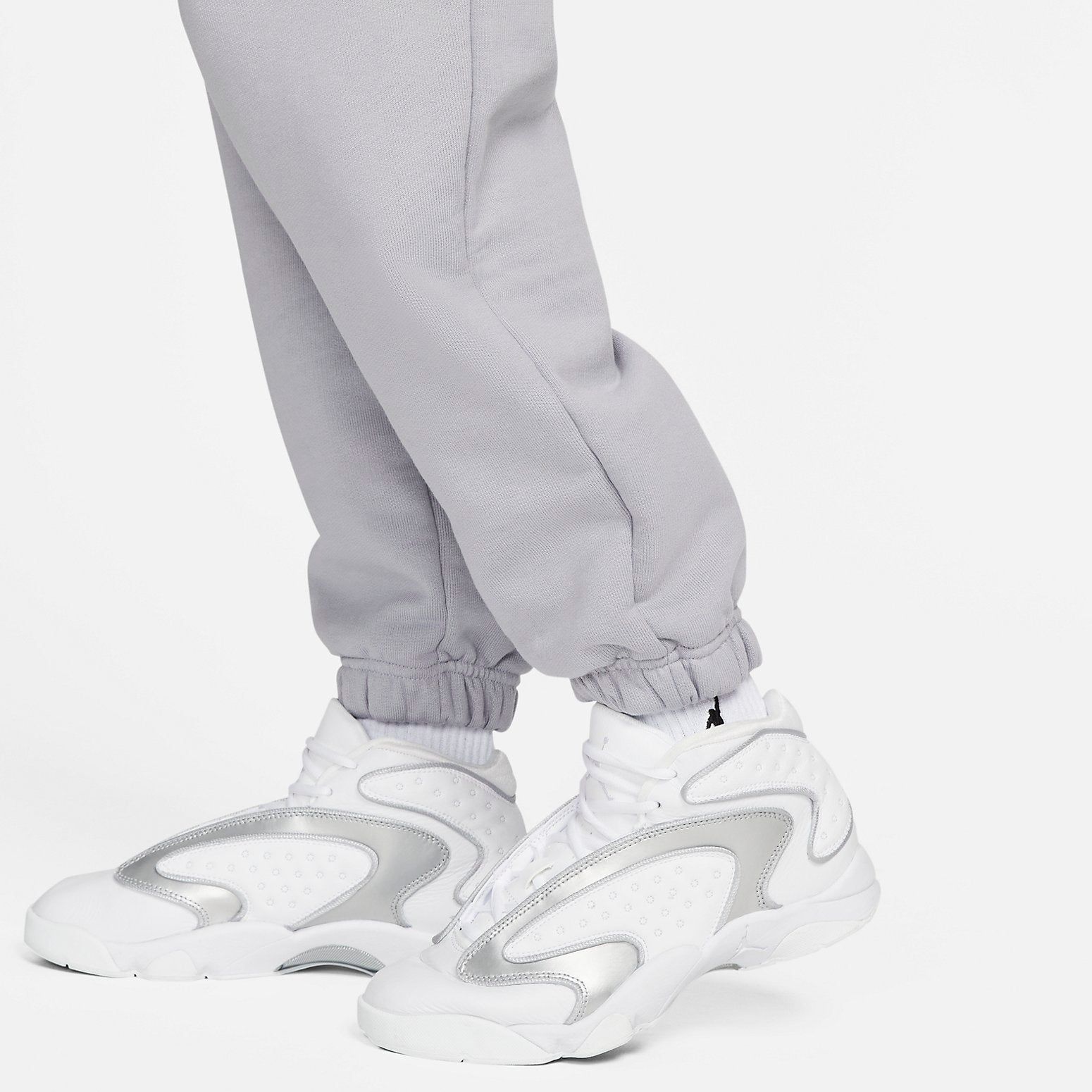 (WMNS) Air Jordan French Terry Joggers 'Light Grey' DQ4651-054 sold by KicksCrew product image thumbnail 3