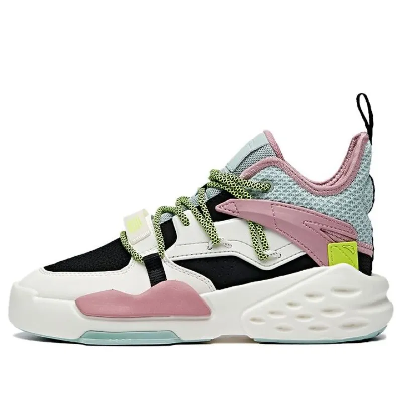 (WMNS) ANTA Baseline Low 'White Black Pink' 122018087-5 sold by KicksCrew