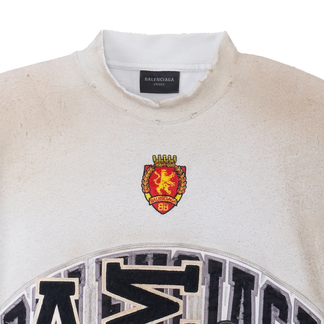 Balenciaga Skater T-shirt Oversized 'Dirty White' 739028TOVN29012 sold by KicksCrew product image thumbnail 4