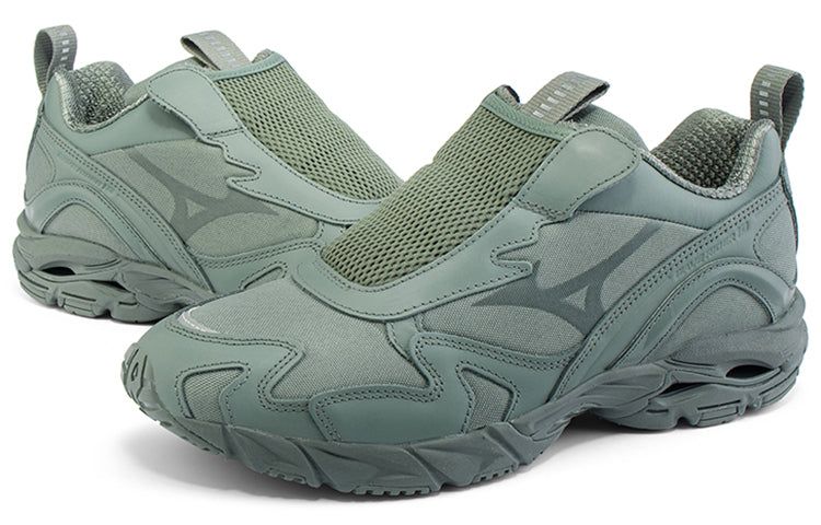 Mizuno Beams x Wave Rider 10 SlipOn 'Grey Silver' D1GD211601 sold by KicksCrew product image thumbnail 4