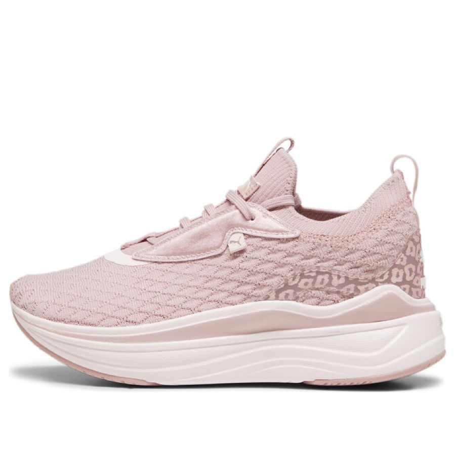 (WMNS) PUMA Softride Stakd Premium 'Pink' 37885404 sold by KicksCrew