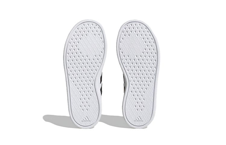 (GS) adidas Breaknet 'White Black' HP8963 sold by KicksCrew product image thumbnail 5