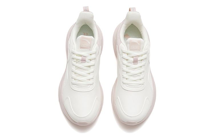 (WMNS) ANTA Lightweight Run Shoes 'White Pink' 922245527-2 sold by KicksCrew product image thumbnail 3