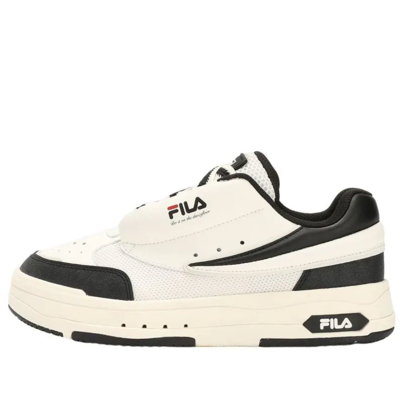 FILA Mix Low Skate Shoes 'White Black' F12M324203FWV sold by KicksCrew