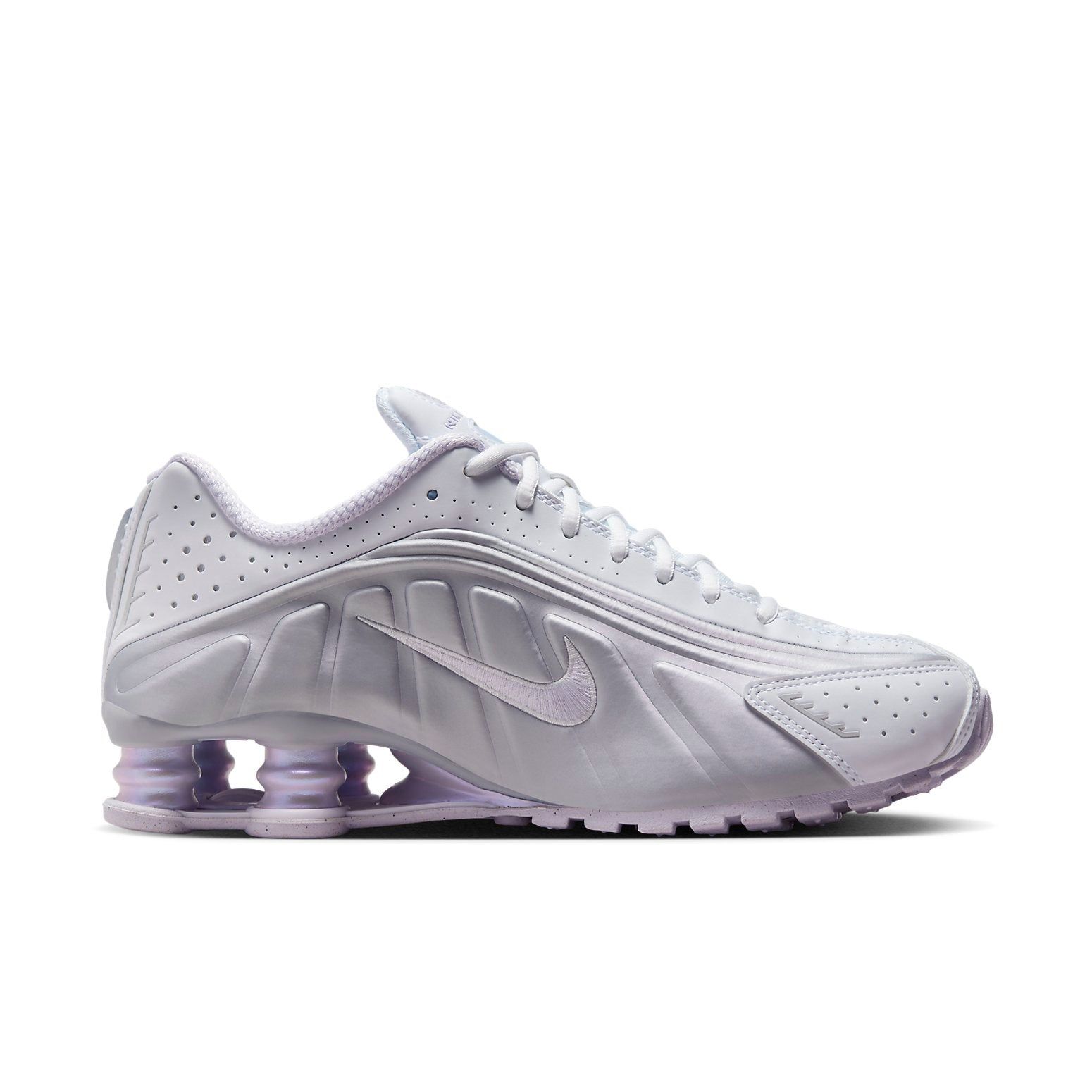 (WMNS) Nike Shox R4 'White Metallic Platinum' HF5076-100 sold by KicksCrew product image thumbnail 2