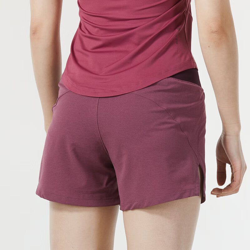 (WMNS) Under Armour 5 Launch Shorts 'Red' 1342841-678 sold by KicksCrew product image thumbnail 4