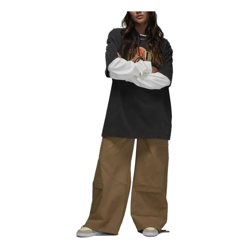 (WMNS) Air Jordan Chicago Heavyweight Pants 'Brown' FD7216-395 sold by KicksCrew
